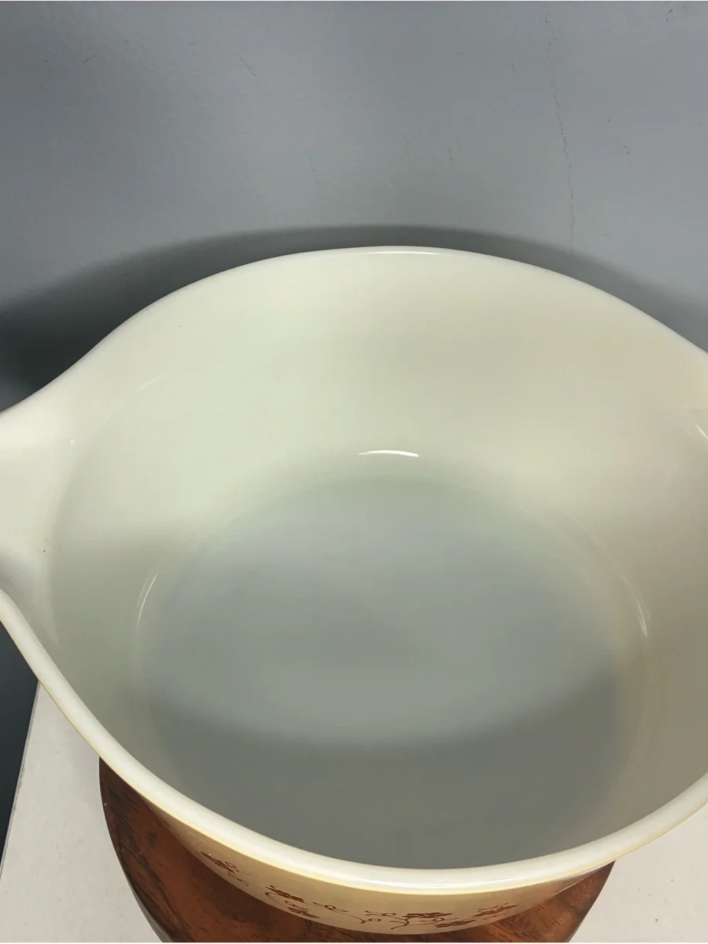 Pyrex Trailing Flowers 475-B 2.5 Qt Casserole Tan Brown Floral 1970s